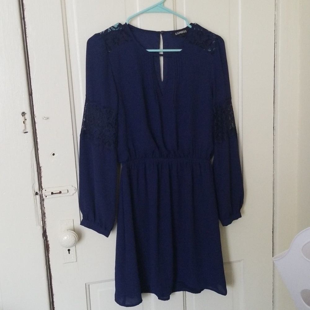 🌸 Express Satin Lace Accent Dress